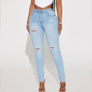 Light Wash Jeans